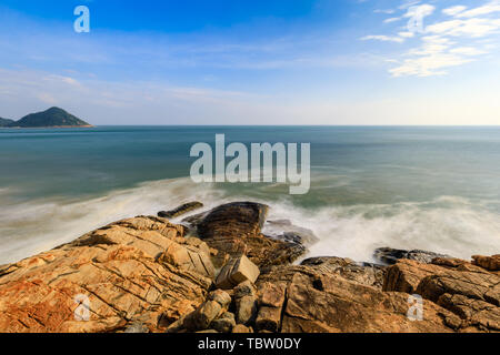 Monkey Island Liebhaber Cliff, South Bay, Hainan, China Stockfoto