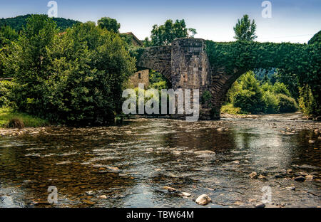 Spanien Navarra Zubiri Pont de La Rabia Stockfoto