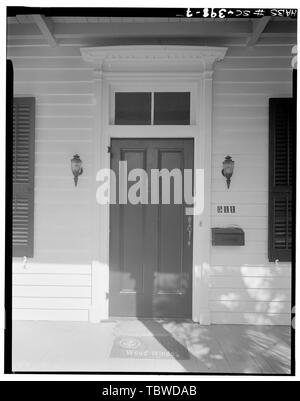 HAUPTEINGANG, SÜDLICH (VORNE) GELEGENE McKeeSmalls House, 511 Prince Street, Beaufort, Beaufort County, SC Stockfoto