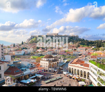 Skyline von Athenth mit Moanstiraki Square und Akropolis am Sommer, Athen Griechenland Stockfoto