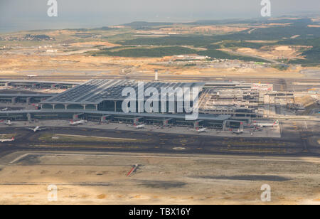 Luftbild der Neuen Flughafen Istanbul in der Türkei Stockfoto