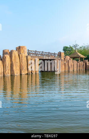 Heben Zhi Brücke in Konfuzius kulturelle Stadt, Suixi, Guangdong Stockfoto