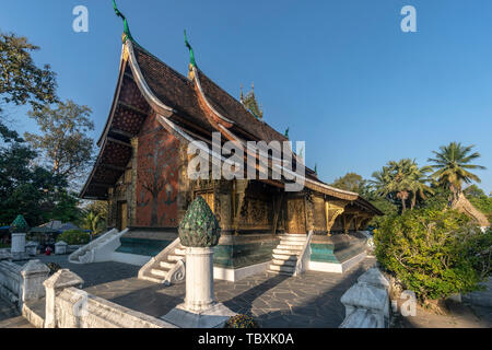 Wat Xieng Thong buddhistischen Tempel, Luang Prabang, UNESCO-Weltkulturerbe, Flame Tree Mosaik, Laos, Indochina, in Südostasien, Stockfoto