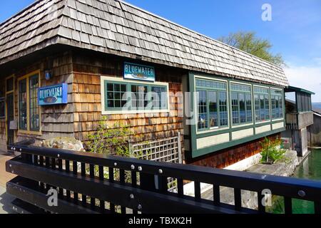 Bluewater Grill, ein Restaurant am Meer in Skaneateles, New York Stockfoto