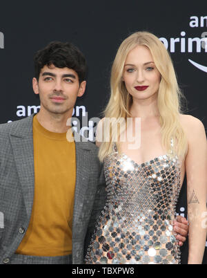 Juni 3, 2019 - Los Angeles, CA, USA - 3. Juni 2019 - Los Angeles, Kalifornien - Joe Jonas, Sophie Turner. Premiere von Amazon Prime Video'' Jagd nach Glück'' im Regency Bruin Theater statt. Photo Credit: Faye Sadou/AdMedia (Credit Bild: © Faye Sadou/AdMedia über ZUMA Draht) Stockfoto