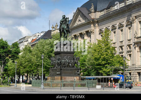 Die Rider denkmal Friedrich der Hochwuchs, Unter den Linden, Mitte, Berlin, Deutschland, Reiterdenkmal Friedrich der Große, Unter den Linden, Mitte, De Stockfoto