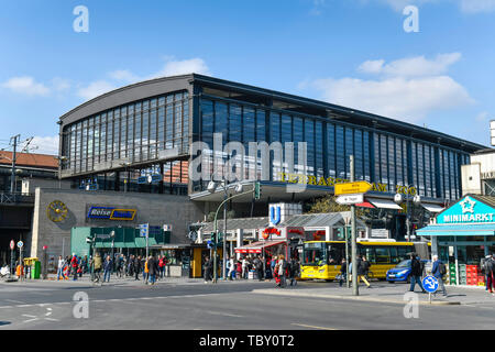 Bahn Bahnhof Zoo, harte Berg Ort, Charlottenburg, Berlin, Deutschland, Bahnhof Zoo, Hardenbergplatz, Deutschland Stockfoto