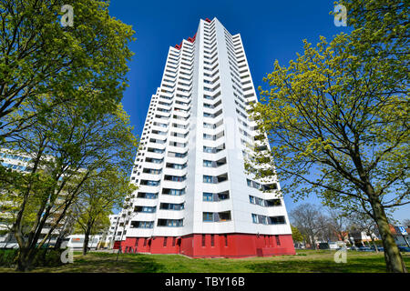 Hochhaus, Zwickauer Damm 12, Gropiusstadt, Neukölln, Berlin, Deutschland, Wohnhochhaus, Zwickauer Damm 12, Deutschland Stockfoto