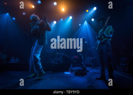 Kopenhagen, Dänemark. 03 Juni, 2019. Dänemark, Kopenhagen - Juni 3, 2019. Deerhunter, die amerikanische Indie-Rock-Band, führt ein Live Konzert in Pumpehuset in Kopenhagen. Hier Sänger und Songwriter Bradford Cox ist live auf der Bühne gesehen. (Foto: Gonzales Foto/Alamy leben Nachrichten Stockfoto