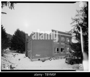 Mocanaqua Schule, Schnittpunkt der Teich Hill Road (S.R. 0239) und Main Street, Mocanaqua, Luzerne County, PA Stockfoto