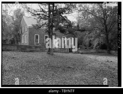 Norden (vorne) und EAST SIDE ERHEBUNGEN, nach Südwesten erste Associate Reformierte Presbyterianische Kirche, State Route 213, Jenkinsville, Fairfield County, SC Stockfoto