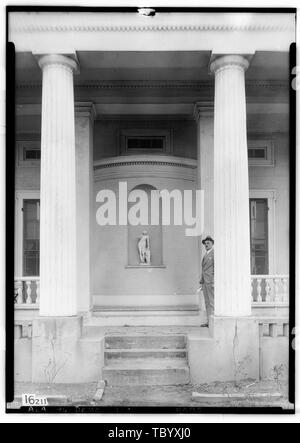 Nische, der Blick auf den Garten vor. 1935 Gaineswood, 805 South Cedar Street, Demopolis, Marengo County, AL Stockfoto