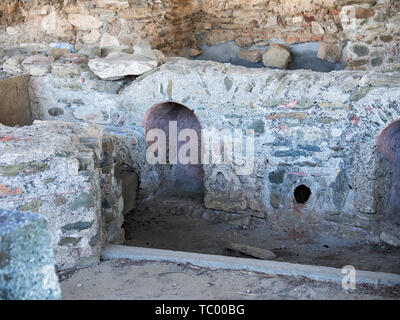 LUNI, Massa Carrara, ITALIEN Juni 2, 2019: Archäologische Überreste von antiken römischen Zeiten an Luni. Aka Portus Lunae. Arch detail. Stockfoto