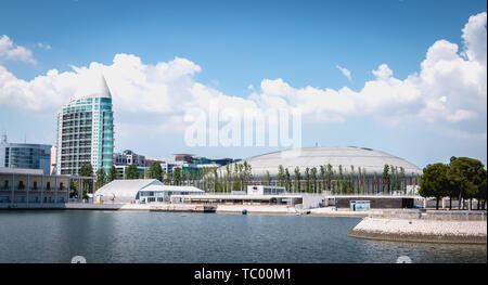 Lissabon, Portugal - 7 Mai, 2018 - Ansicht des Altice Arena Zimmer in Expo Innenstadt an einem Frühlingstag Stockfoto