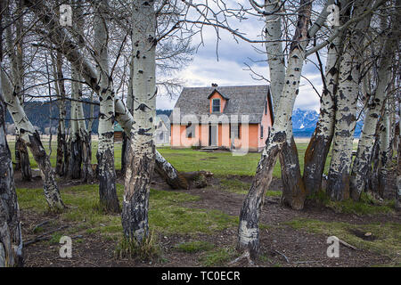 Die weniger fotografiert alten Haus am Mormon Zeile im Grand Teton National Park in Wyoming. Stockfoto