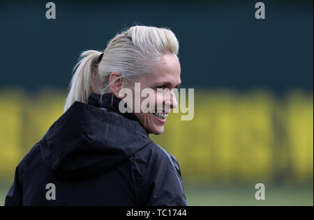 Schottland manager Shelley Kerr während des Trainings an Oriam, Edinburgh. Stockfoto