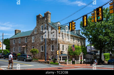 Historische Red Fox Inn und Taverne in Middleburg, Virginia, USA, am 15. Mai 2019 Stockfoto