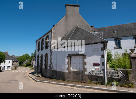 La Feuillée Dorf in der Bretagne im Nordwesten Frankreichs. Stockfoto