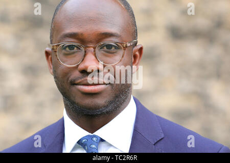 London, UK, 04. Juni 2019. Sam Gyimah, Konservative und Tory Spitzenkandidaten, ehemaliger Bildungsminister. Gyimah warf seinen Hut in den Ring für den Tory Führung am Juni 02nd, werden der erste Kandidat ein zweites Referendum über Brexit zu sichern. Credit: Imageplotter/Alamy leben Nachrichten Stockfoto