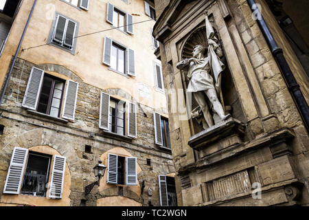 Florenz, Florenz, Italien. 18 Dez, 2012. Statue von Michele di Lando an der Fassade der Loggia del Mercato Nuovo. Credit: Ricardo Ribas/SOPA Images/ZUMA Draht/Alamy leben Nachrichten Stockfoto