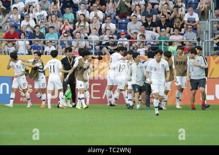 Lublin, Polen. 4. Juni, 2019. Südkorea Spieler feiern zählen die öffnung Ziel durch Oh Se-hun während der FIFA U-20-WM Polen 2019 Umlauf von 16 Match zwischen Japan - Südkorea bei Lublin Stadion in Lublin, Polen, 4. Juni 2019. Quelle: LBA/Alamy leben Nachrichten Stockfoto