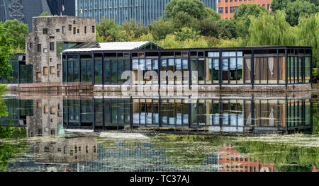 Fünf verstreute Gebäude Stockfoto