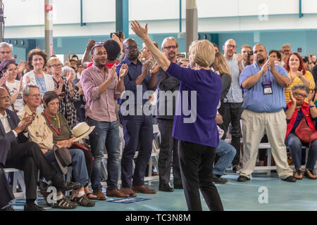 Detroit, Michigan - Senator Elizabeth Warren hält eine "Gemeinschaft Gespräch" in Detroit als Teil ihrer Kampagne für die 2020 demokratische Präsidentschaftswahlen Stockfoto