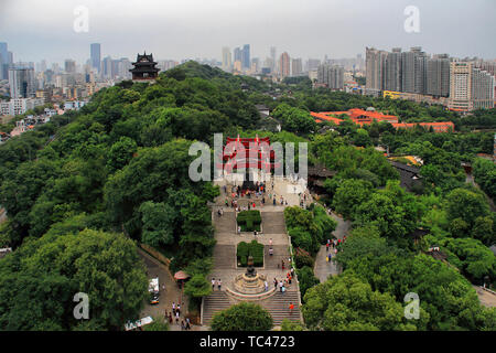 Die Landschaft des Yellow Crane Tower in Wuhan Stockfoto