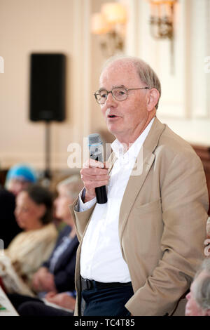 Chris Mullin an der Oldie literarische Mittagessen 04.06.19. Stockfoto