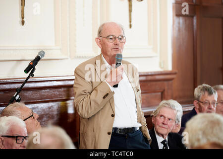 Chris Mullin an der Oldie literarische Mittagessen 04.06.19. Stockfoto