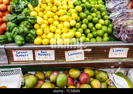 Miami Beach Florida, South Beach, 24-Stunden-Geschäft, innen, produzieren, Obst, Zitronen grünen Paprika Mangos Mangos, Produkt-Produkte Display sa Stockfoto