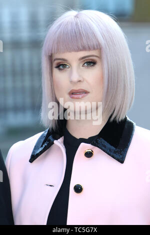 Kelly Osborne, Königlichen Akademie der Künste Sommer Ausstellung Vorschau Party, Royal Academy Burlington House, London, Großbritannien, 04. Juni 2019, Foto von Richard Golds Stockfoto