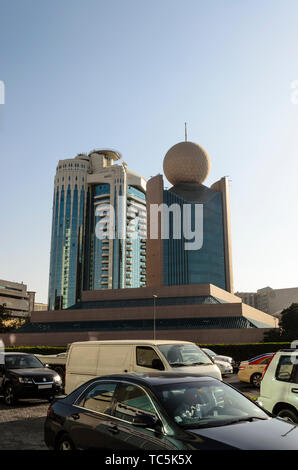 Blick auf alreem und etisalat Tower am Union Square Dubai Vereinigte Arabische Emirate Stockfoto