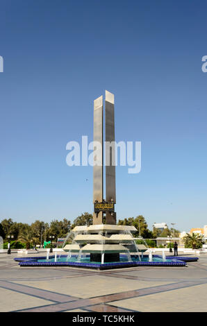 Anzeigen von Memorial Fountain am Union Square in Dubai, Vereinigte Arabische Emirate Stockfoto