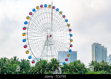 Riesenrad in Zhanjiang Seaside Park Stockfoto