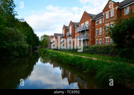 Aylesbury Arm des Grand Union Canal, Aylesbury, Buckinghamshire, Großbritannien Stockfoto