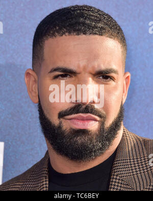 Hollywood, Vereinigte Staaten. 04 Juni, 2019. HOLLYWOOD, LOS ANGELES, Kalifornien, USA - Juni 04: Rapper Drake kommt an der Los Angeles Premiere der HBO "Euphoria" am ArcLight Cinerama Dome am Juni 4, 2019 in Hollywood, Los Angeles, Kalifornien, USA. (Quelle: Bild Presse Agentur/Alamy leben Nachrichten Stockfoto