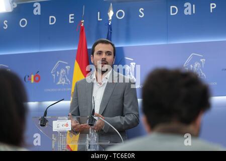 Madrid, Spanien. 05 Juni, 2019. Drücken Sie die Taste Konferenz der zquierda Unida, Alberto GarzÃ³n auf dem Kongress nach einem Treffen mit dem König Felipe VI. Credit: CORDON PRESSE/Alamy leben Nachrichten Stockfoto