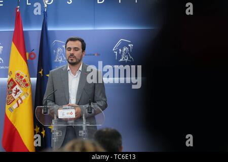 Madrid, Spanien. 05 Juni, 2019. Drücken Sie die Taste Konferenz der zquierda Unida, Alberto GarzÃ³n auf dem Kongress nach einem Treffen mit dem König Felipe VI. Credit: CORDON PRESSE/Alamy leben Nachrichten Stockfoto