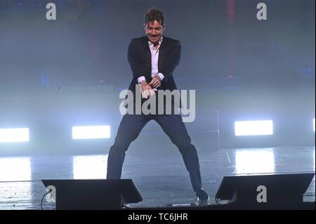 Madrid, Spanien. 05 Juni, 2019. Sänger David Bisbal führt während eines Konzertes am Königlichen Theater auf seinem 40. Geburtstag, in Madrid am Mittwoch, den 05, Juni 2019 Quelle: CORDON PRESSE/Alamy leben Nachrichten Stockfoto