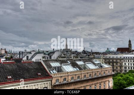 Wien, Stadt, Großstadt, Hauptstadt, Österreich, Stephansdom, Dom, Votivkirche, Kahlenberg, Alpine, 1. Bezirk, Kirche, Dach, Dächer, über den Däc Stockfoto