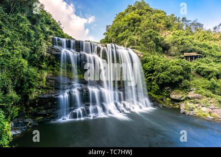 Stadt Jieyang jiexi Grafschaft der Provinz Guangdong Huang voll von Mauern umgebenen Wasserfall landschaftlich reizvollen Gegend Stockfoto