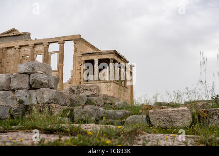 Portal der Karyatiden oder auf Erechtheion Erechtheion in Athen Stockfoto