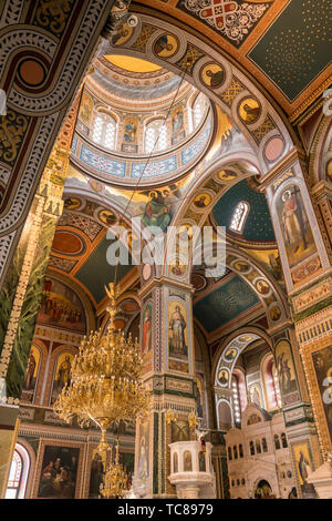 Innenraum der Kirche St. Nikolaus in Piräus Griechenland Stockfoto