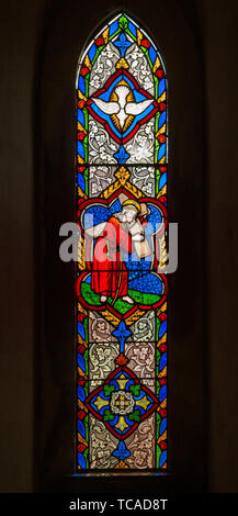 Glasfenster in der Kirche von St. Margaret, Chilmark, Wiltshire, England, UK-Heaton, Butler und Bayne 1856 Stockfoto
