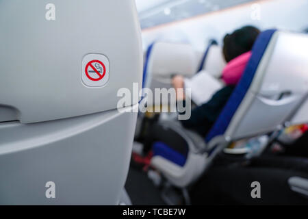 No smoking sign auf Ebene Sitz. Stockfoto