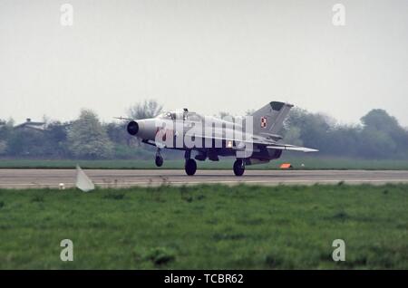 Polnischen Luftfahrt, 1 Jagdflugzeug Regiment 'Warschau', sowjetischer Bauart Mig 21 Flugzeuge