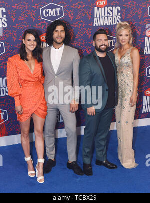 NASHVILLE, TENNESSEE - Juni 05: - Shay Mooney, Dan Smyers, Abby Recht, Hannah Billingsley nehmen an der 2019 CMT Music Awards bei Bridgestone Arena am Juni 05, 2019 in Nashville, Tennessee. Foto: Nathan Cox für imageSPACE/MediaPunch Stockfoto