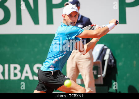 Paris, Frankreich. 6. Juni, 2019. Dominic Thiem von Österreich während der Herren Einzel Viertelfinale der French Open Tennis Turnier gegen Karen Khachanov von Russland in Roland Garros in Paris am 6. Juni 2019. Quelle: LBA/Alamy leben Nachrichten Stockfoto