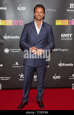 Hamburg, Deutschland. 06 Juni, 2019. Stephan Luca, Schauspieler, kommt auf die Präsentation der Studio Hamburg Young Talent Award am Thalia Theater. Quelle: Georg Wendt/dpa/Alamy leben Nachrichten Stockfoto